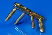 петли для дверей и окон AGB 3D, 4-х штыревая d=14mm