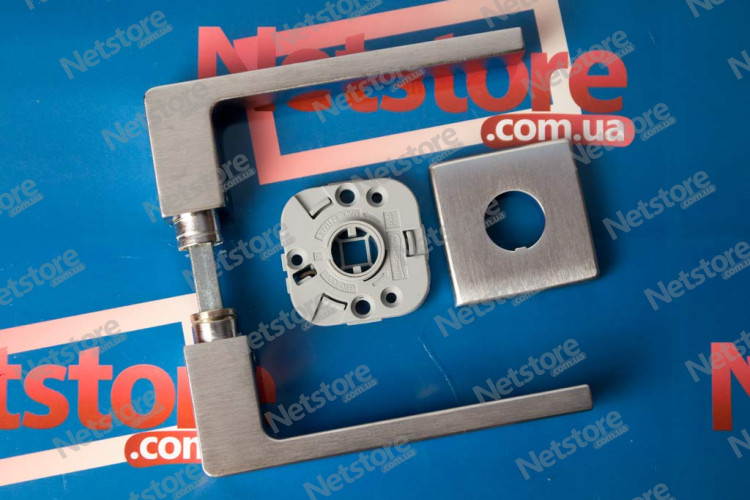 ручка Martinelli QUATTRO 02-Z, VIS-квадрат, мат хром (CS)